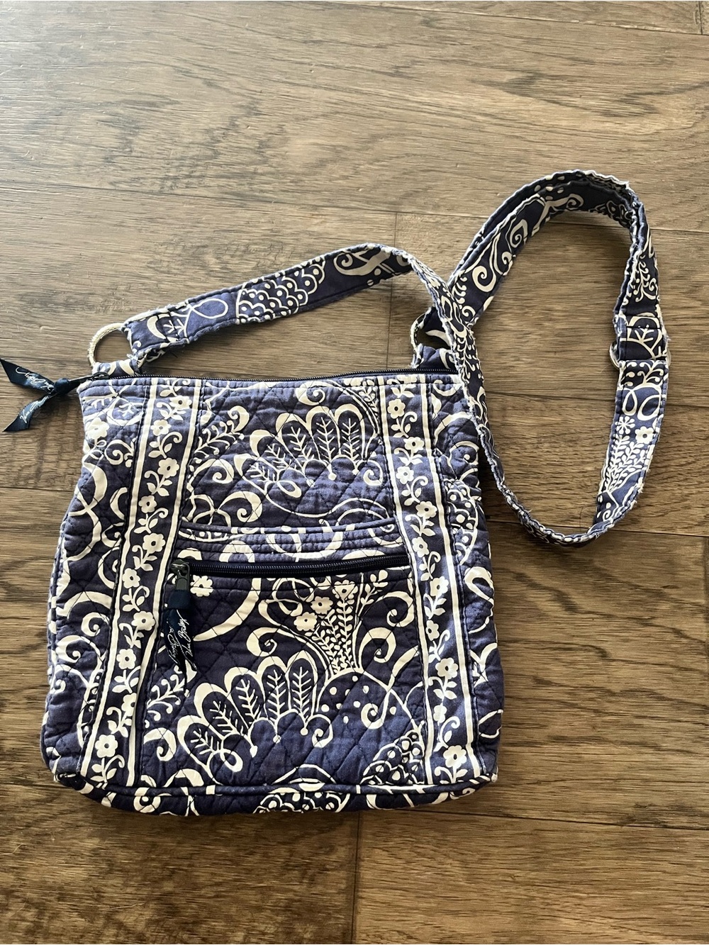 Vera Bradley Navy Twirly Bird Hipster Bag